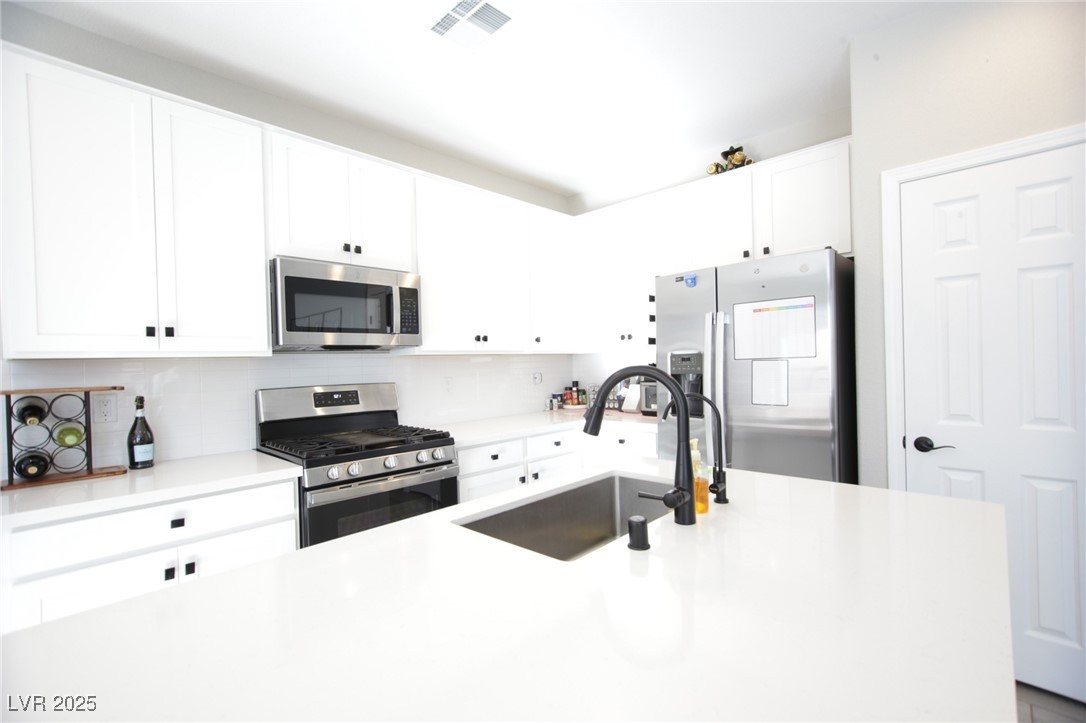 7037 Tilligerry Street, North Las Vegas, Nevada image 4