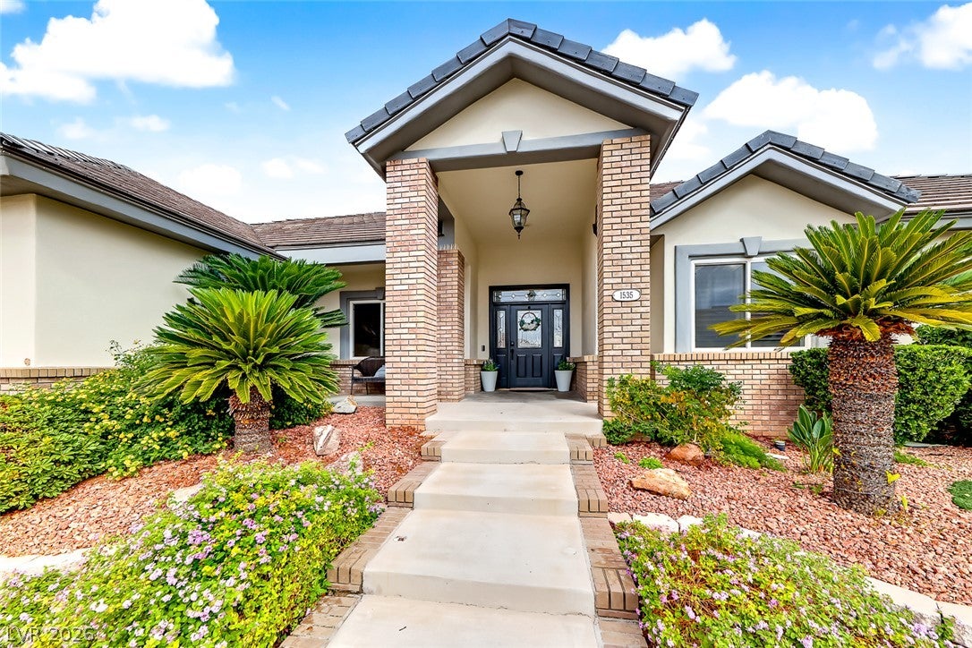 1535 Sunrise Circle
