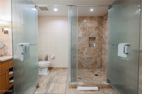 Tiny photo for 2000 FASHION SHOW Drive #5428, Las Vegas, NV 89109 (MLS # 2645799)