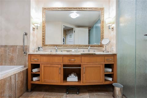 Tiny photo for 2000 FASHION SHOW Drive #5428, Las Vegas, NV 89109 (MLS # 2645799)
