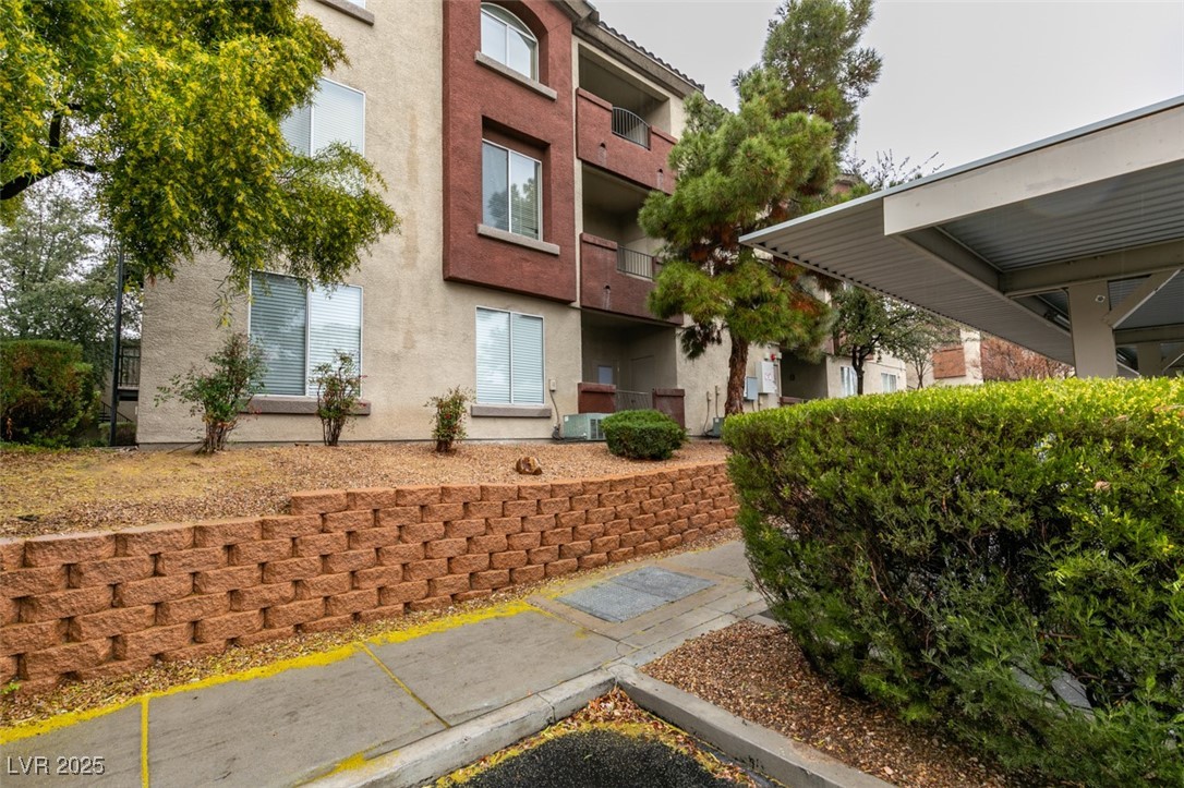 Las Vegas, Nevada 89103, United States, 2 Bedrooms Bedrooms, ,2 BathroomsBathrooms,Residential,Active,189122