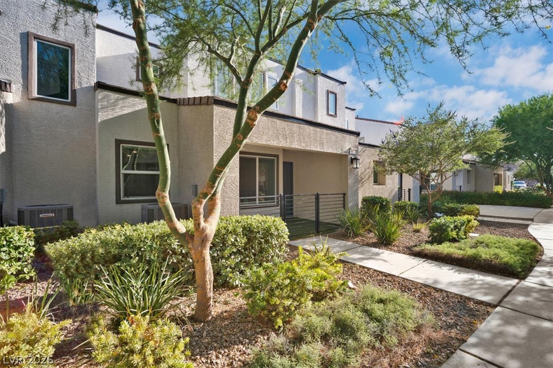 Photo 1 of 32 — 3622 Tripoli Cove, Las Vegas, NV 89106