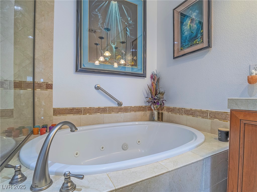 15 Avenza Drive, Henderson, Nevada image 19
