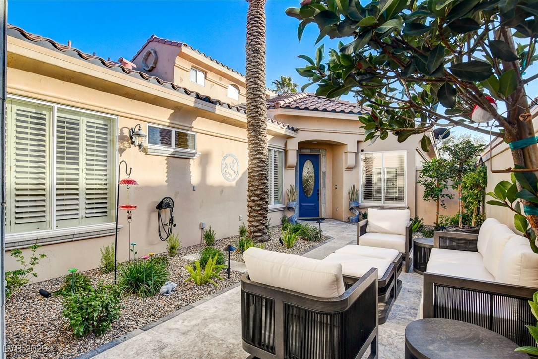 39 Via Paradiso Street