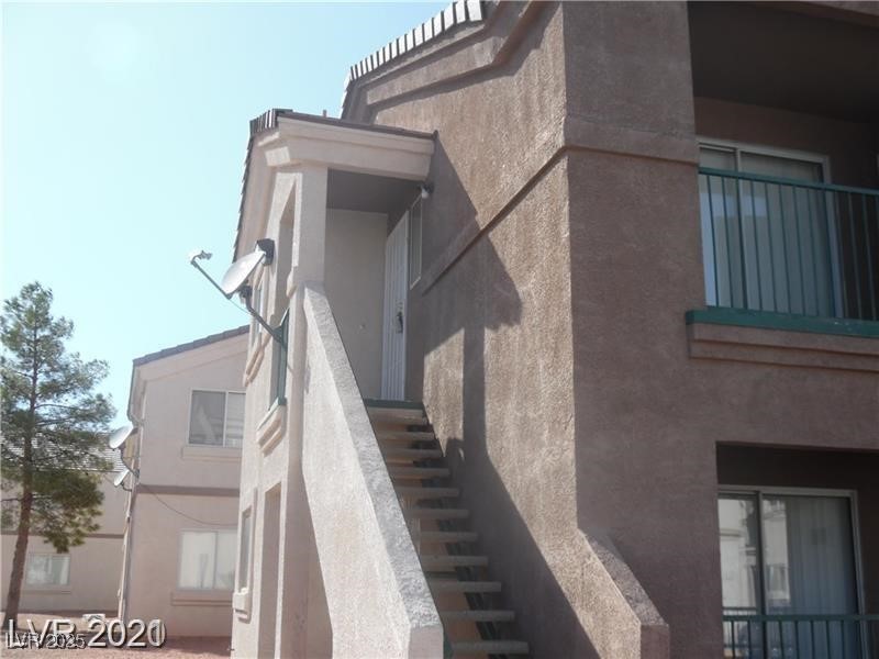 1517 Frank Aved Street 202