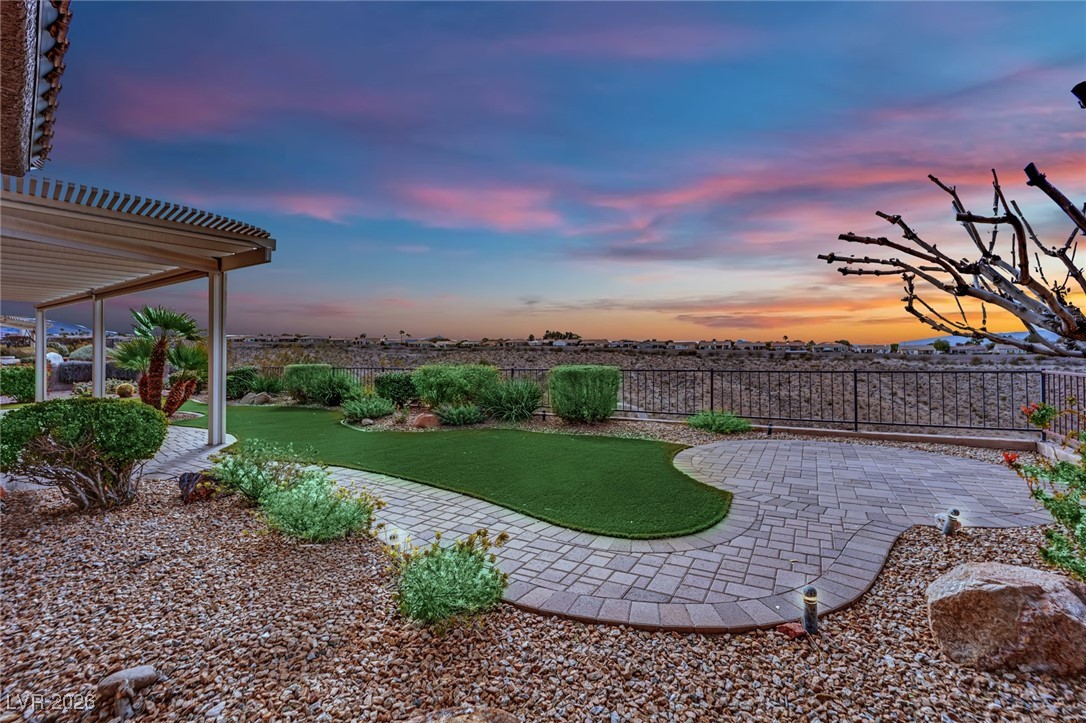 2621 Evening Sky Drive