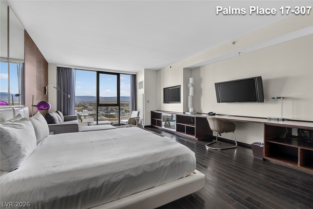 4381 W Flamingo Road 1707