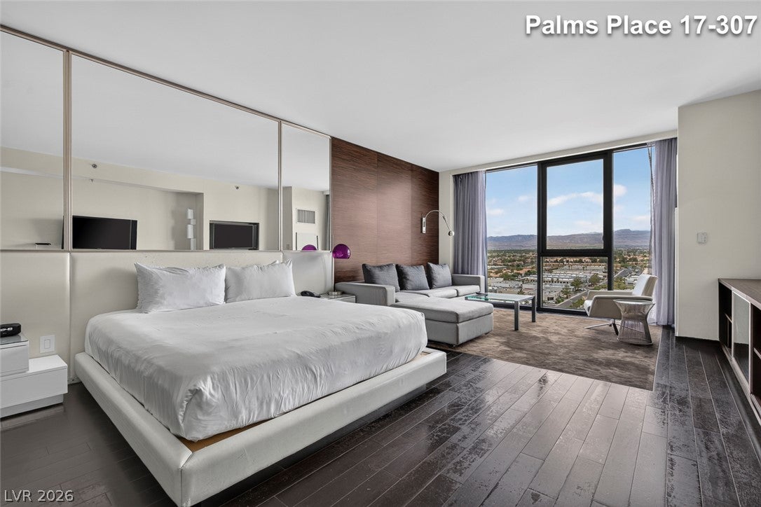 4381 W Flamingo Road 1707