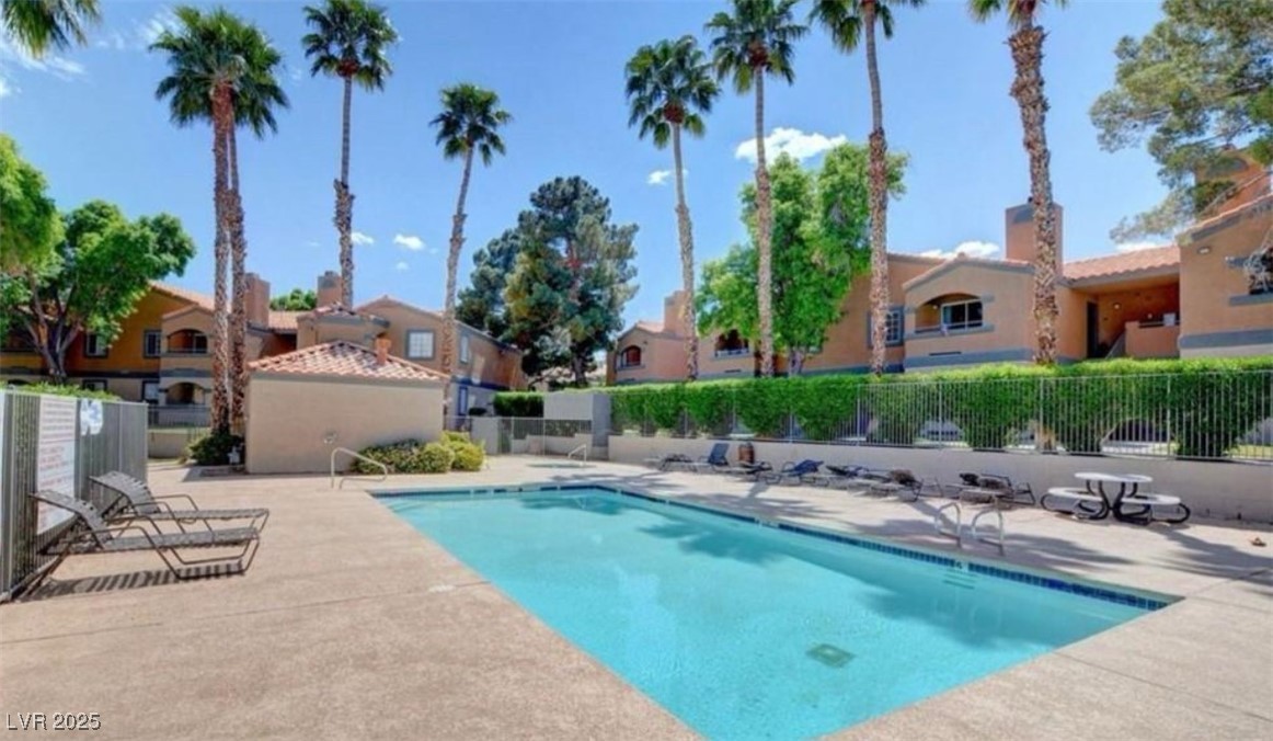 221 Mission Newport Lane 205