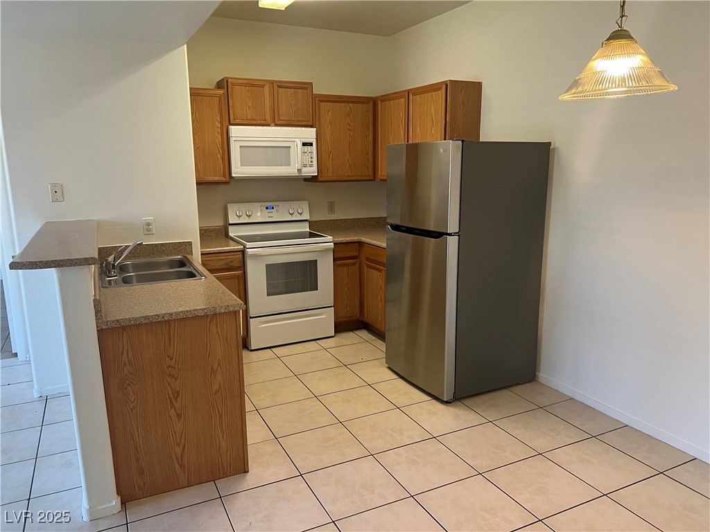 2019 Rancho Lake Drive 104