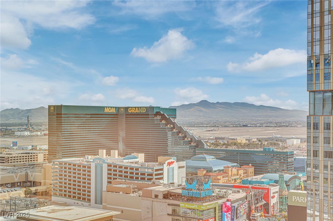 3722 Las Vegas Boulevard 2101