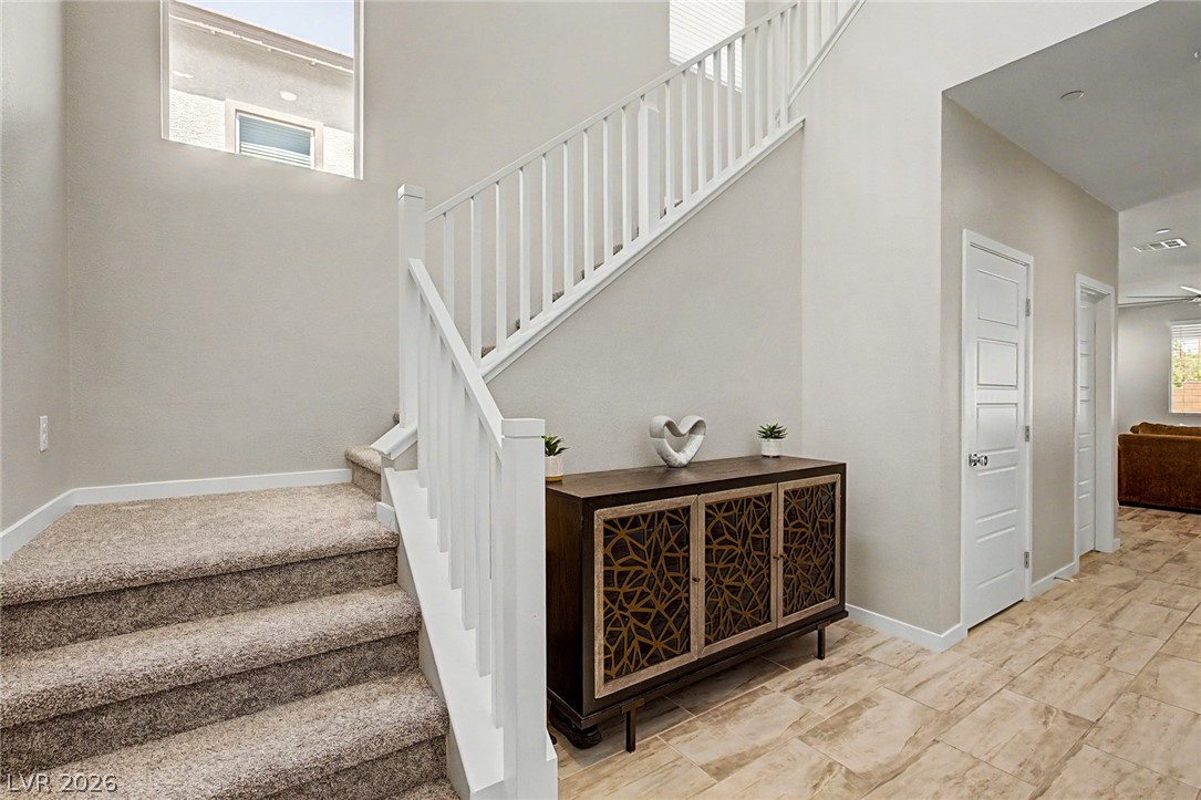 194 Viento Ridge Street