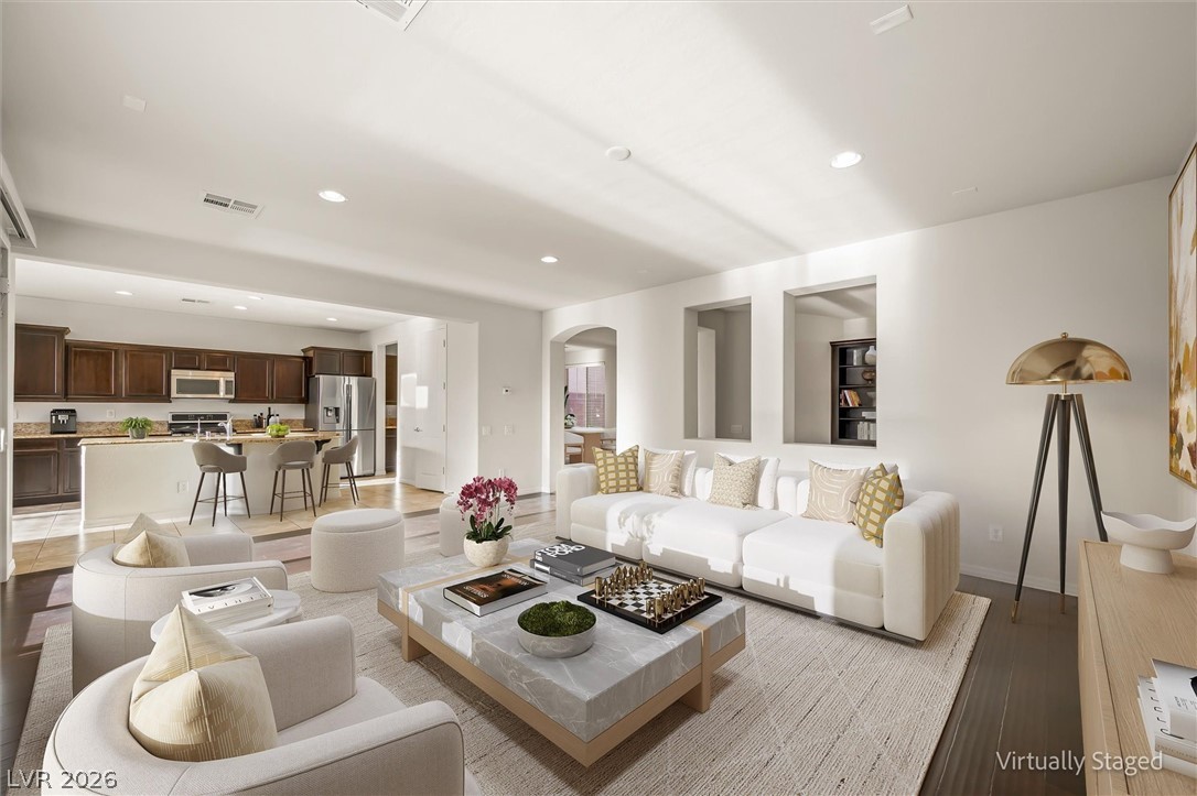 2605 Chateau Clermont Street