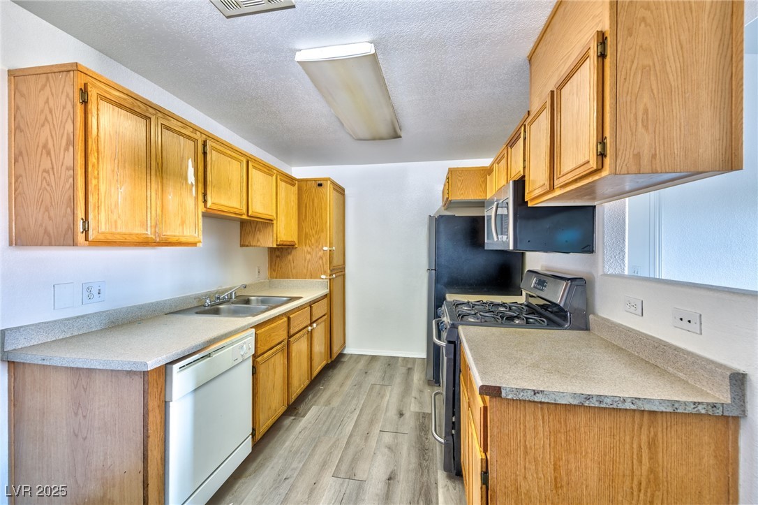 4730 E Craig Road 2201