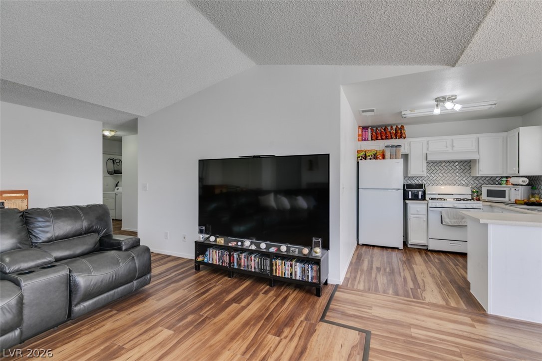2294 Ray Kanel Drive