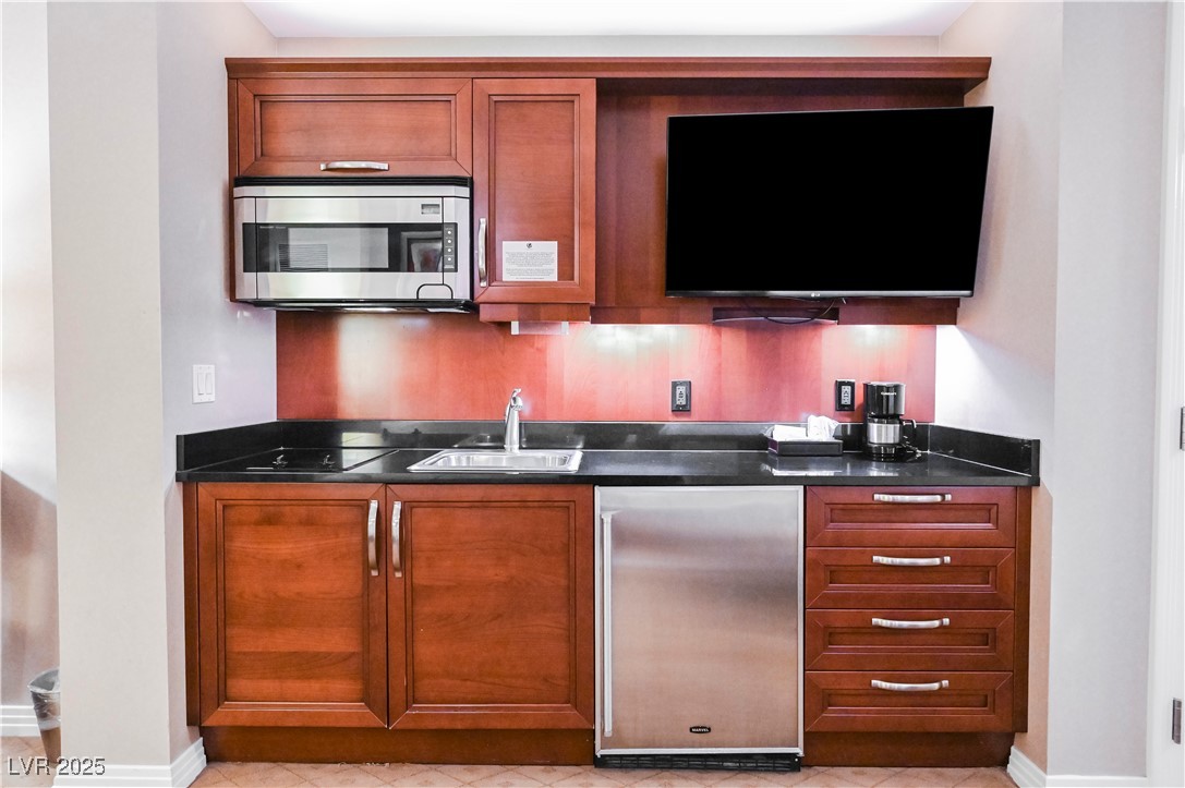 125 E HARMON Avenue 3716