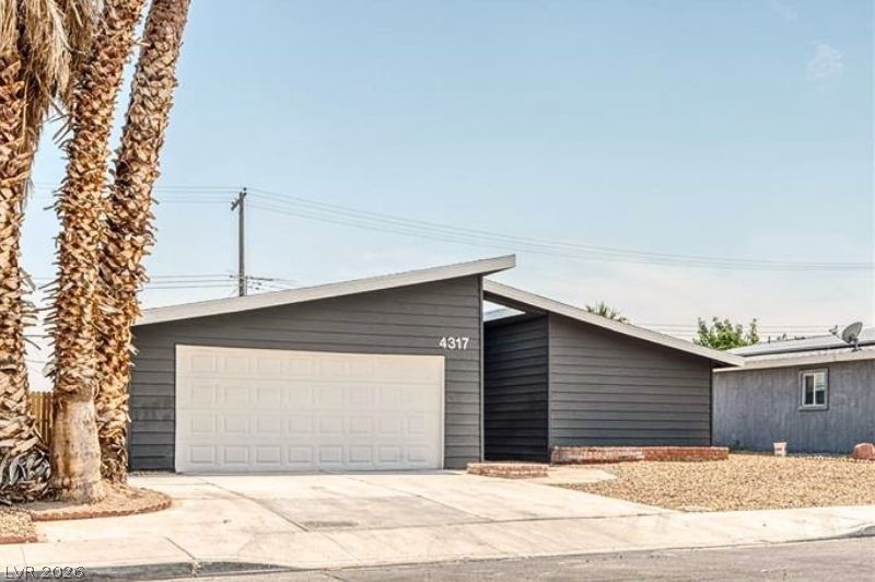 4317 Sawyer Avenue