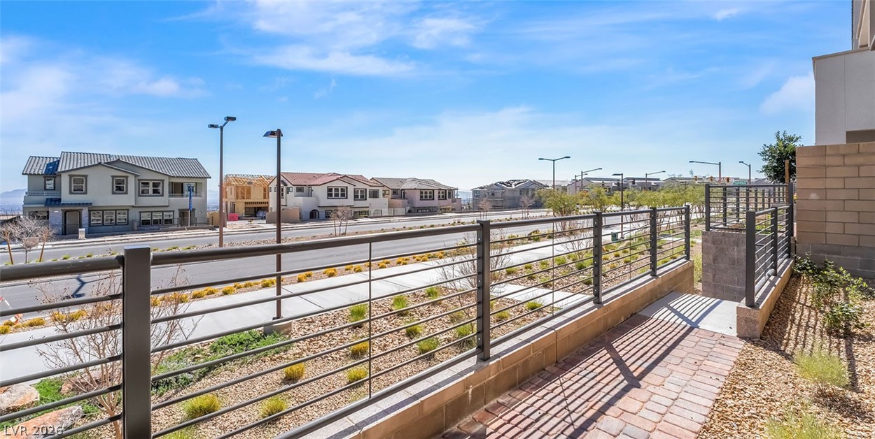 1741 N Desert Foothills Drive