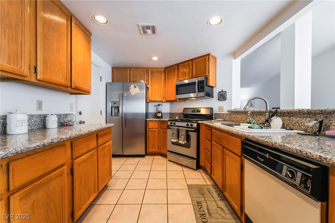 988 Flapjack Drive, Henderson, Nevada image 12
