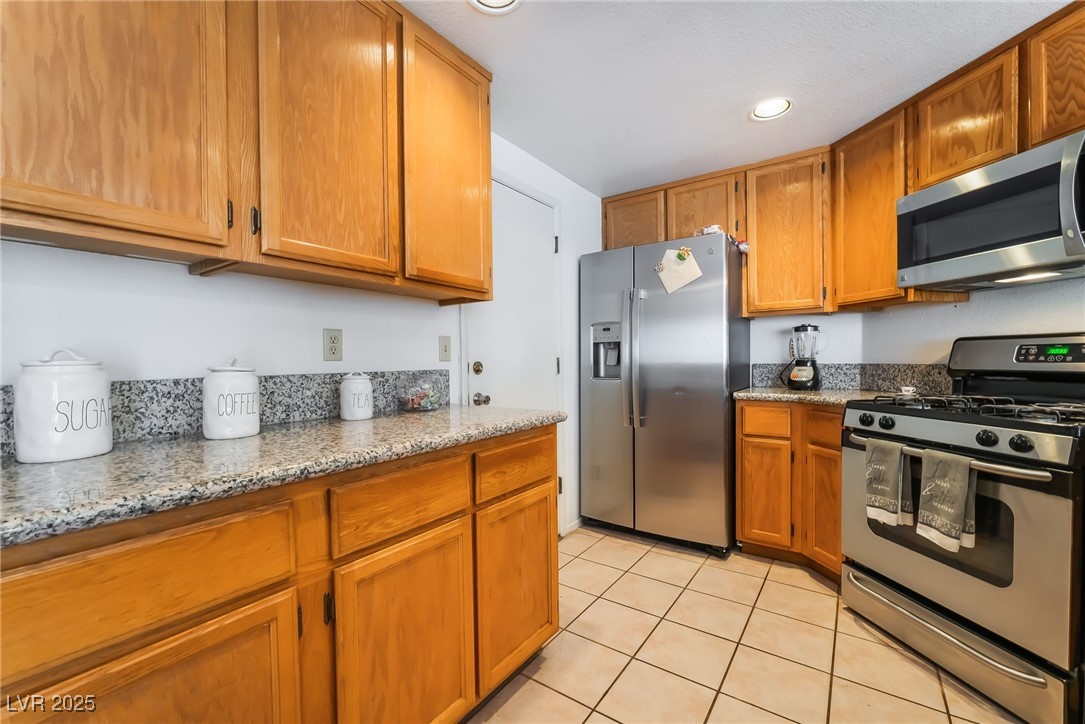 988 Flapjack Drive, Henderson, Nevada image 14