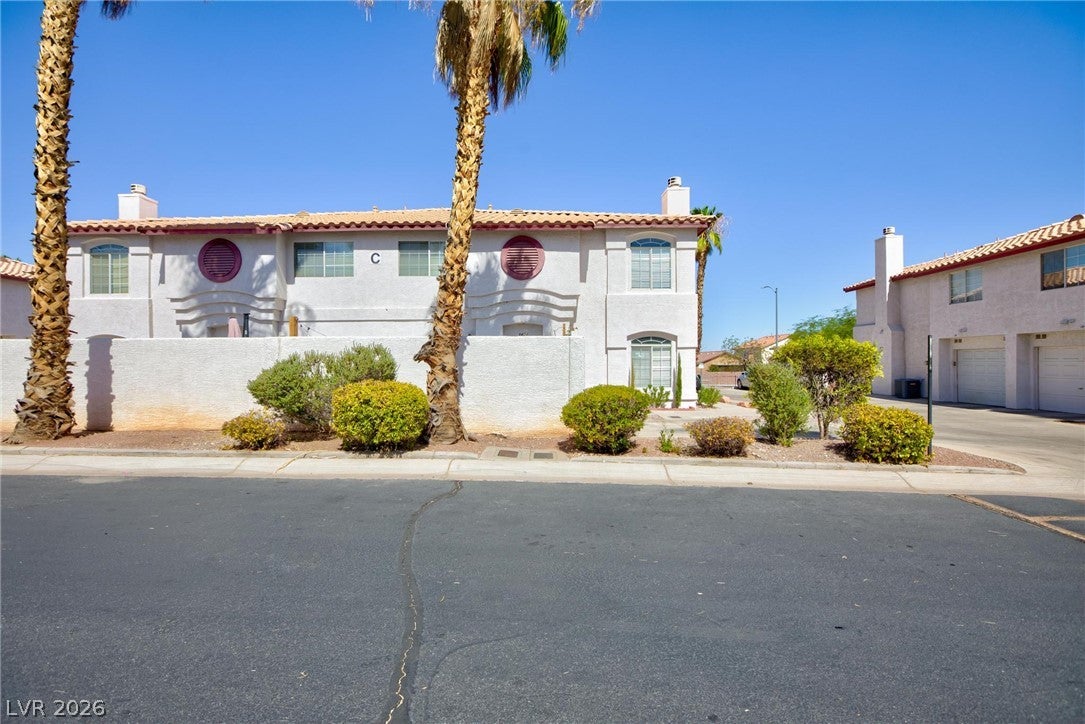 3826 Starfield Lane