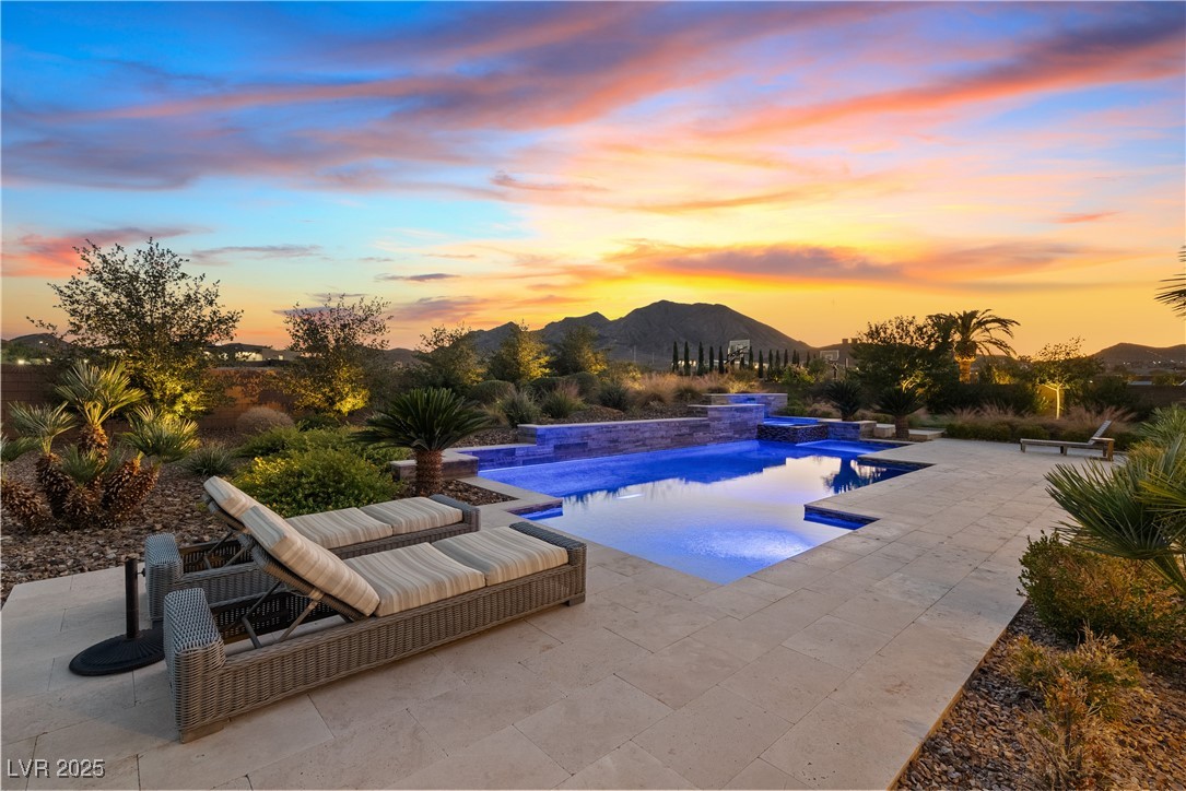 Properties 1 421 Foxhall Road