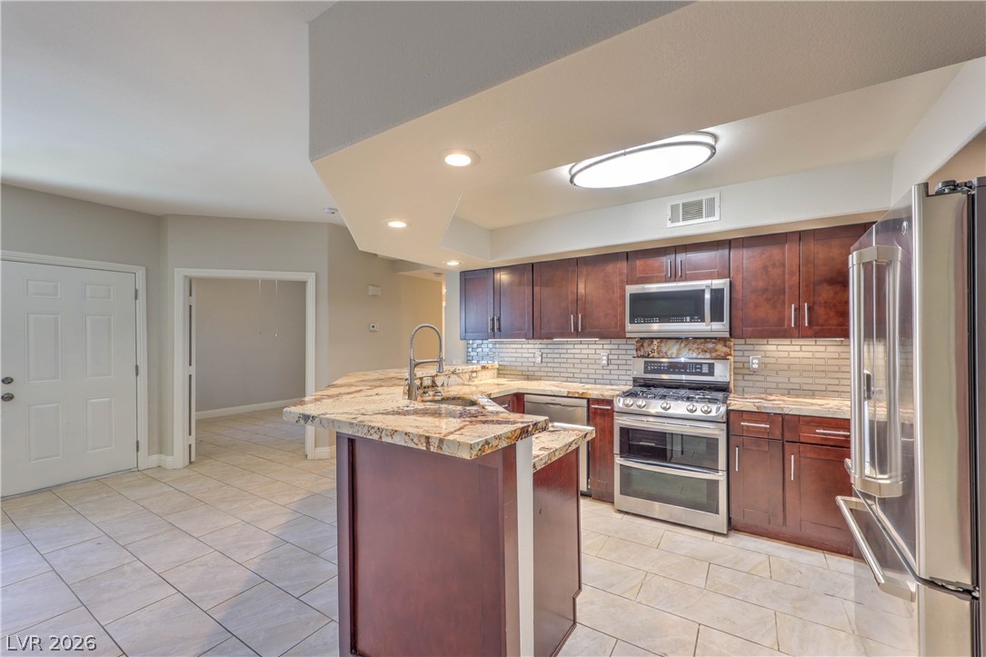 3605 Spanish Butterfly Street 101