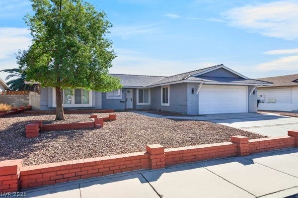 4284 ANNIE OAKLEY DR, LAS VEGAS, NV 89121 - Image b02e29ce3da6f960d92252fde72d4cfd/3462345416