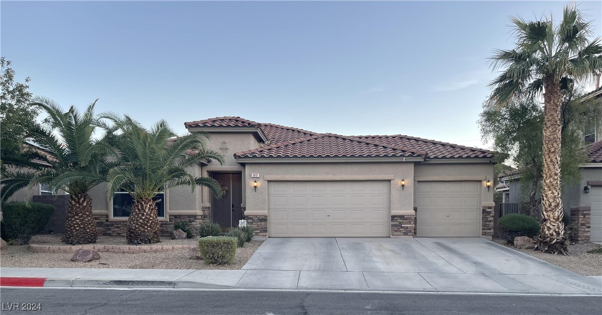 819 Cardamom Court, Henderson, Nevada image 4