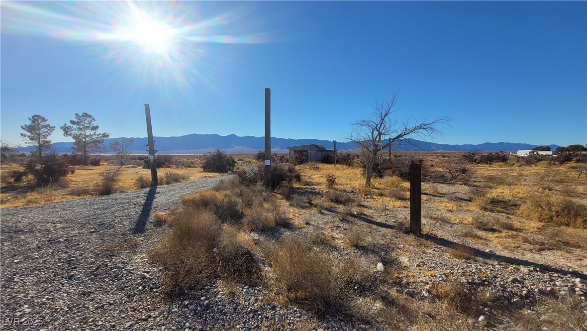 8690 S Homestead Road, Pahrump, Nevada image 4