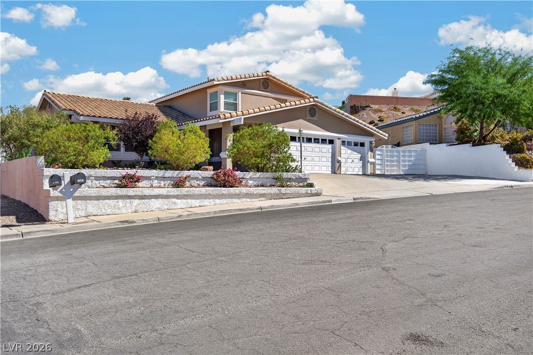 1049 Geranium Drive