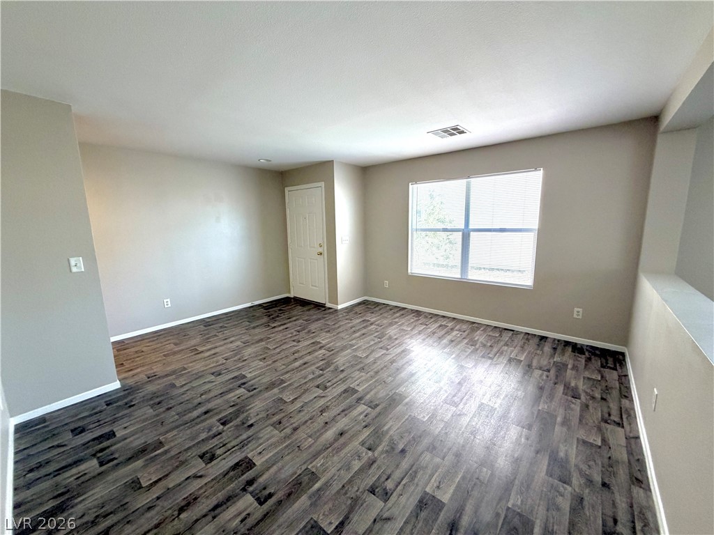 5712 Viberti Court