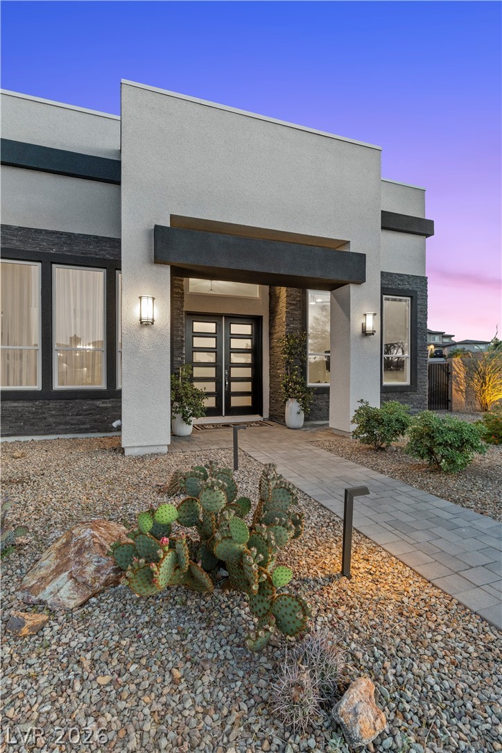 311 Lookout Avenue
