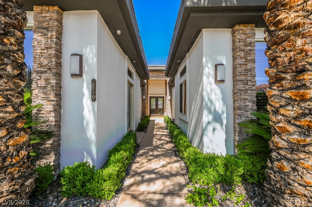 2990 Traverse Creek Lane