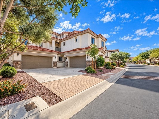 1110 TUSCAN SKY LN UNIT 2, HENDERSON, NV 89002 - Image b09077412d7e2d616c6e5da4e413fba2/2311456436