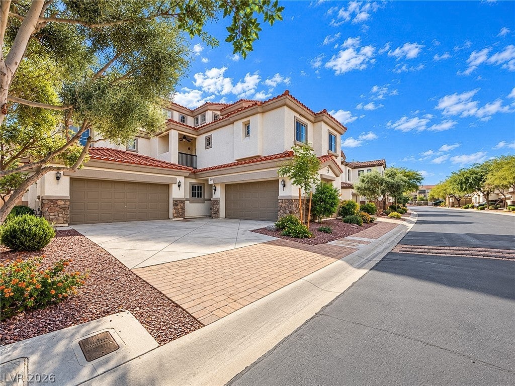 Photo of 1110 Tuscan Sky Lane #2, Henderson, NV 89002 (MLS # 2828896)