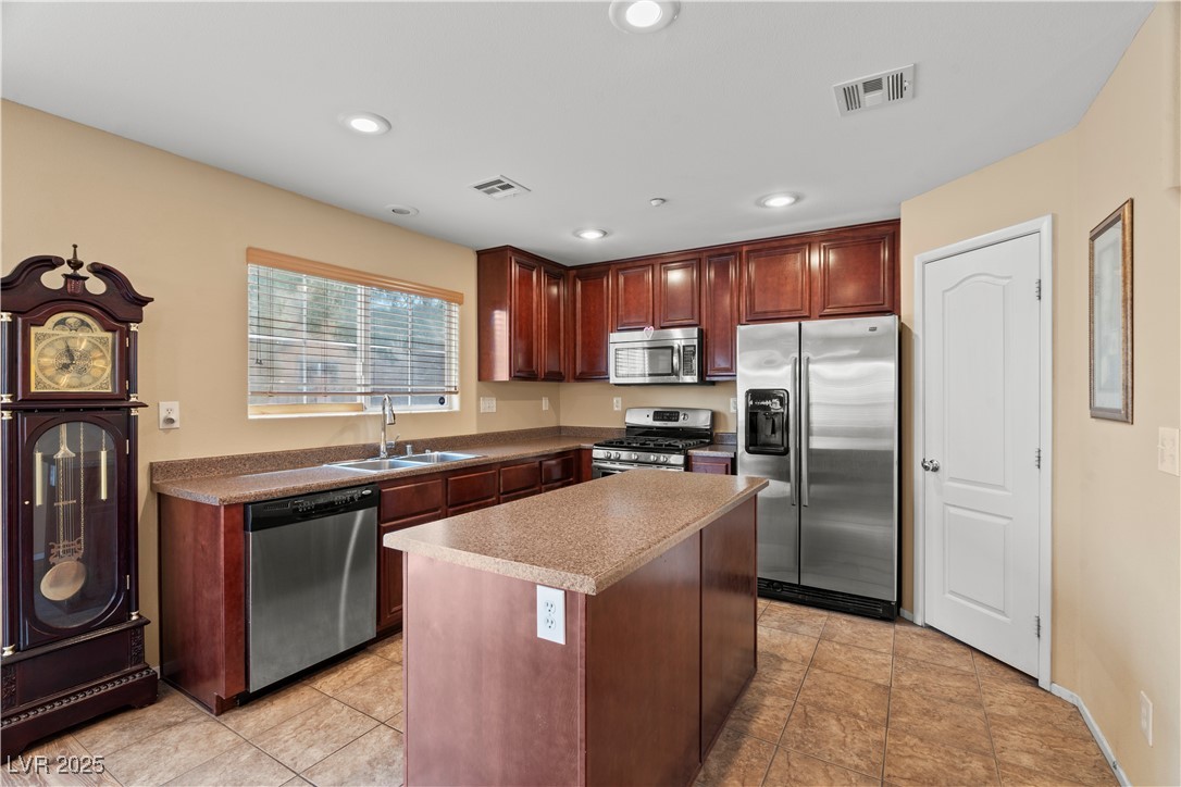 1156 Safari Creek Drive, Henderson, Nevada image 10
