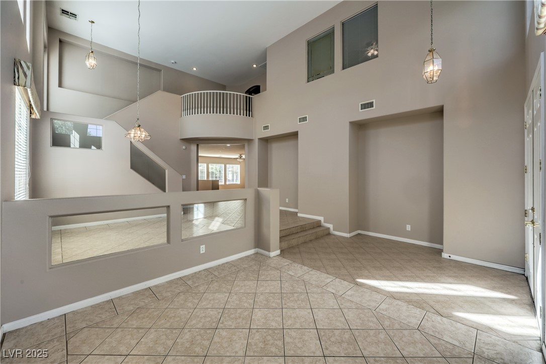 Henderson, Nevada 89052, United States, 4 Bedrooms Bedrooms, ,3 BathroomsBathrooms,Residential,Active,247754