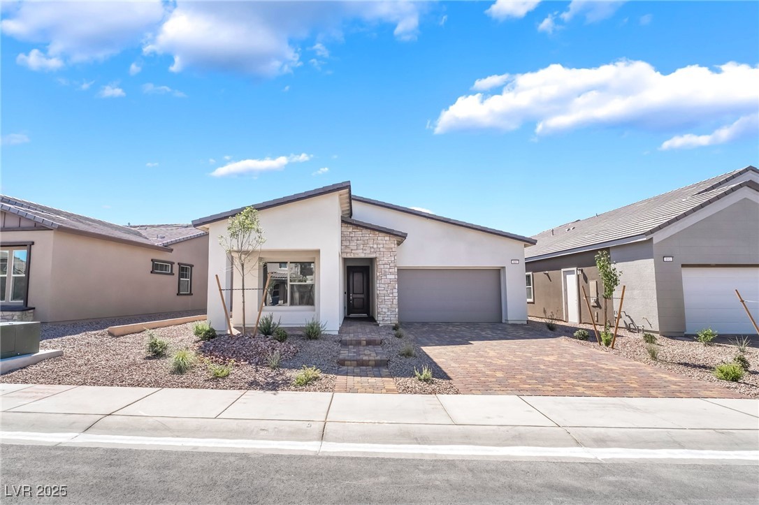 889 Cottonwood Hill Place