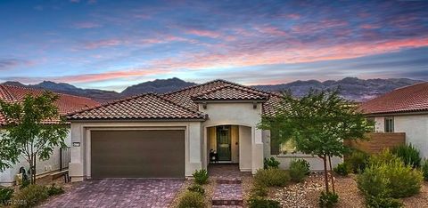 6479 Corsari Ridge Street Las Vegas NV 89166