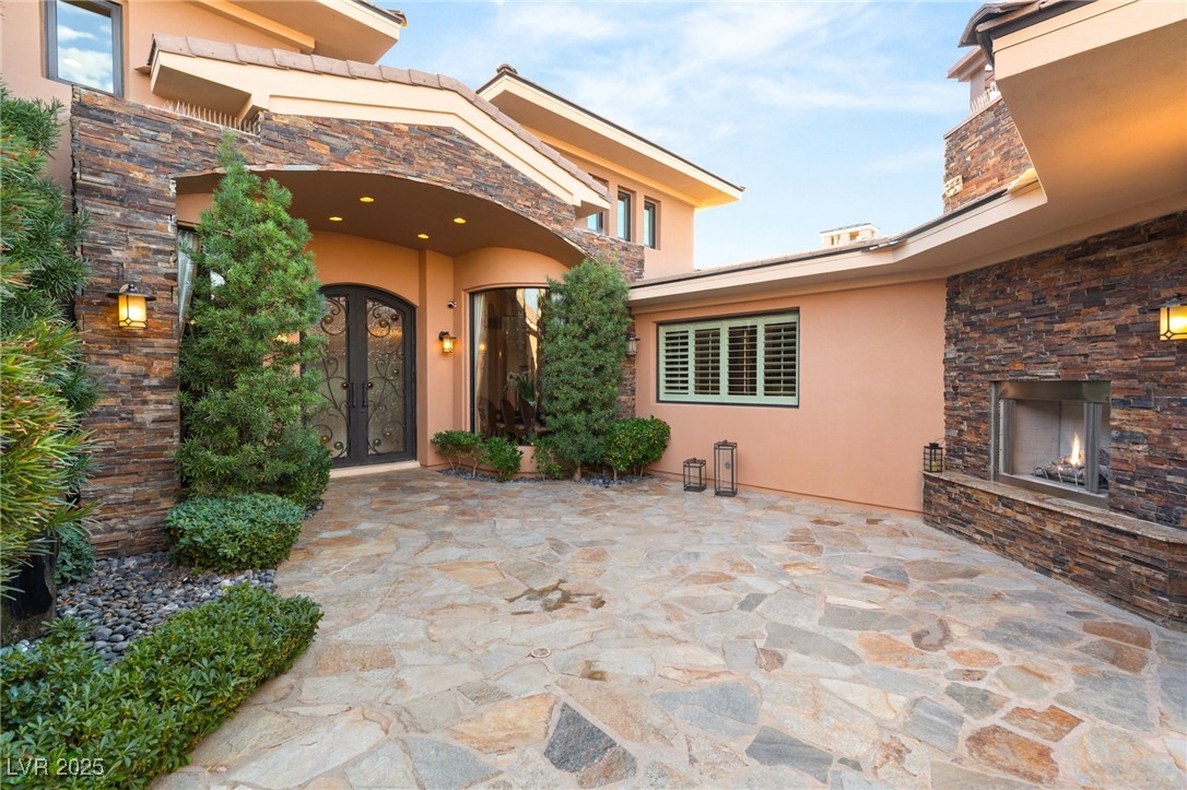 23 Quiet Moon Lane