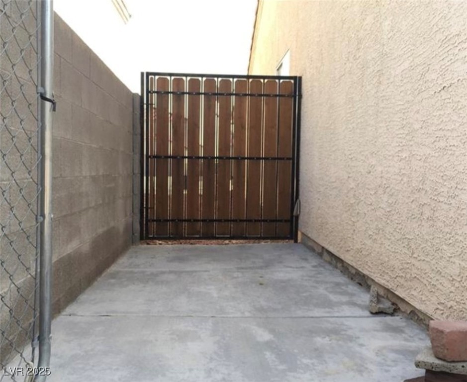6119 Magic Mesa Street, North Las Vegas, Nevada image 23