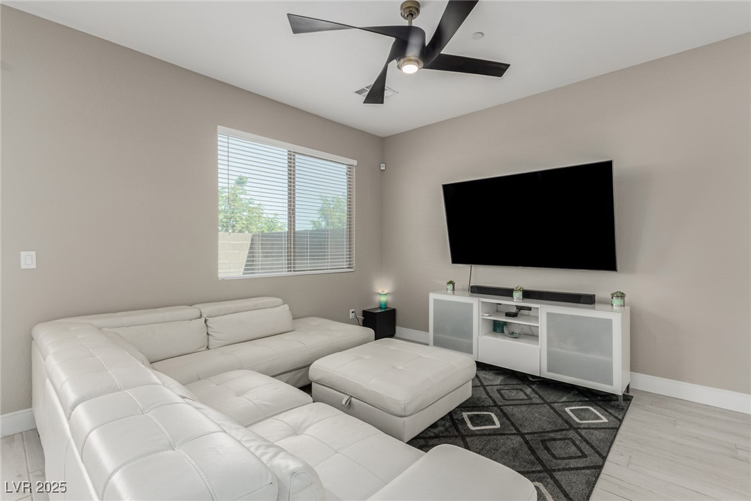 3208 Lumassina Way, Henderson, Nevada image 7