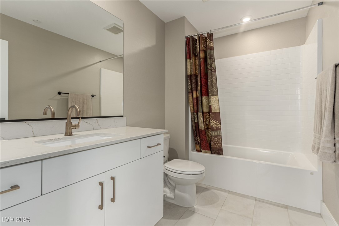 3208 Lumassina Way, Henderson, Nevada image 16