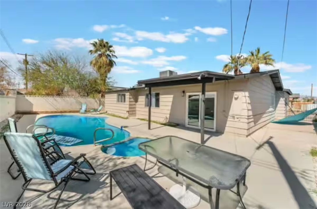 3101 Kings Way