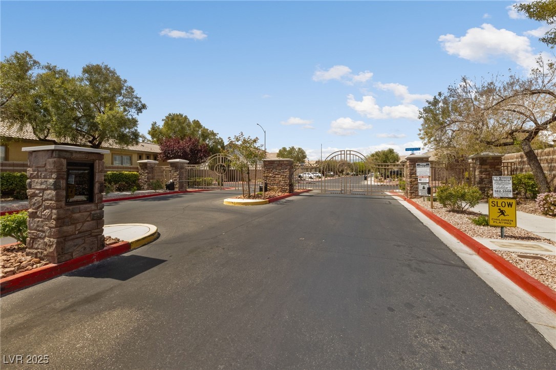 4217 Box Canyon Falls Avenue, North Las Vegas, Nevada image 34