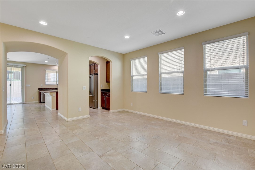 2919 Caxton Grove Drive