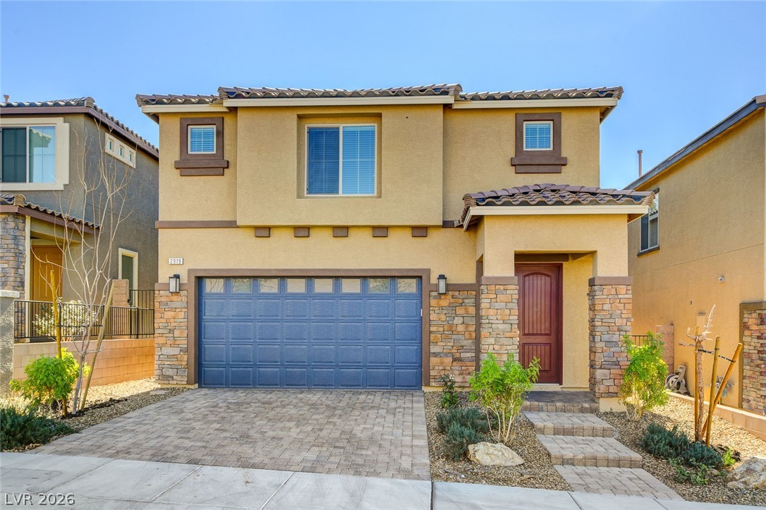 2919 Caxton Grove Drive