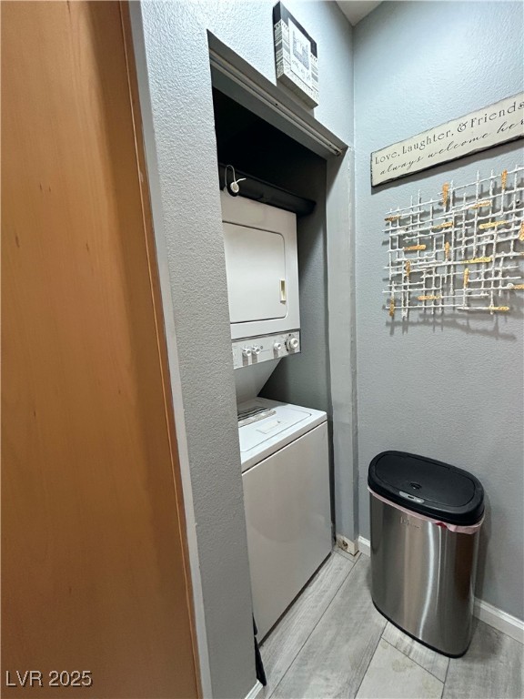 23 E Agate Avenue 301