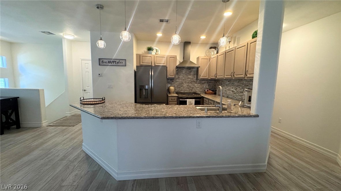 8304 Apple Glaze Avenue 203